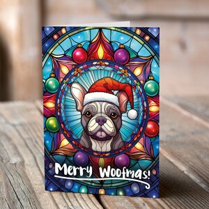 Carte de Noël Bouledogue français gris dans un bonnet de Noel