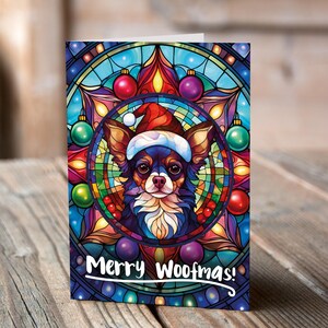 Carte de Noël Chihuahua noir dans un bonnet de Noel