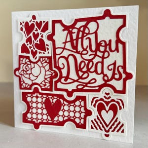Tutto ciò di cui hai bisogno è... Amore... Io e te... Per qualcuno di speciale... ... Biglietto di San Valentino fatto a mano in edizione limitata o "Ti amo"