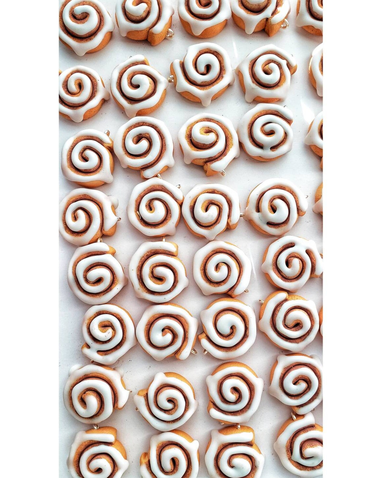 Cinnamon Roll Earrings Cinnamon Rolls Food Earrings Dessert Etsy