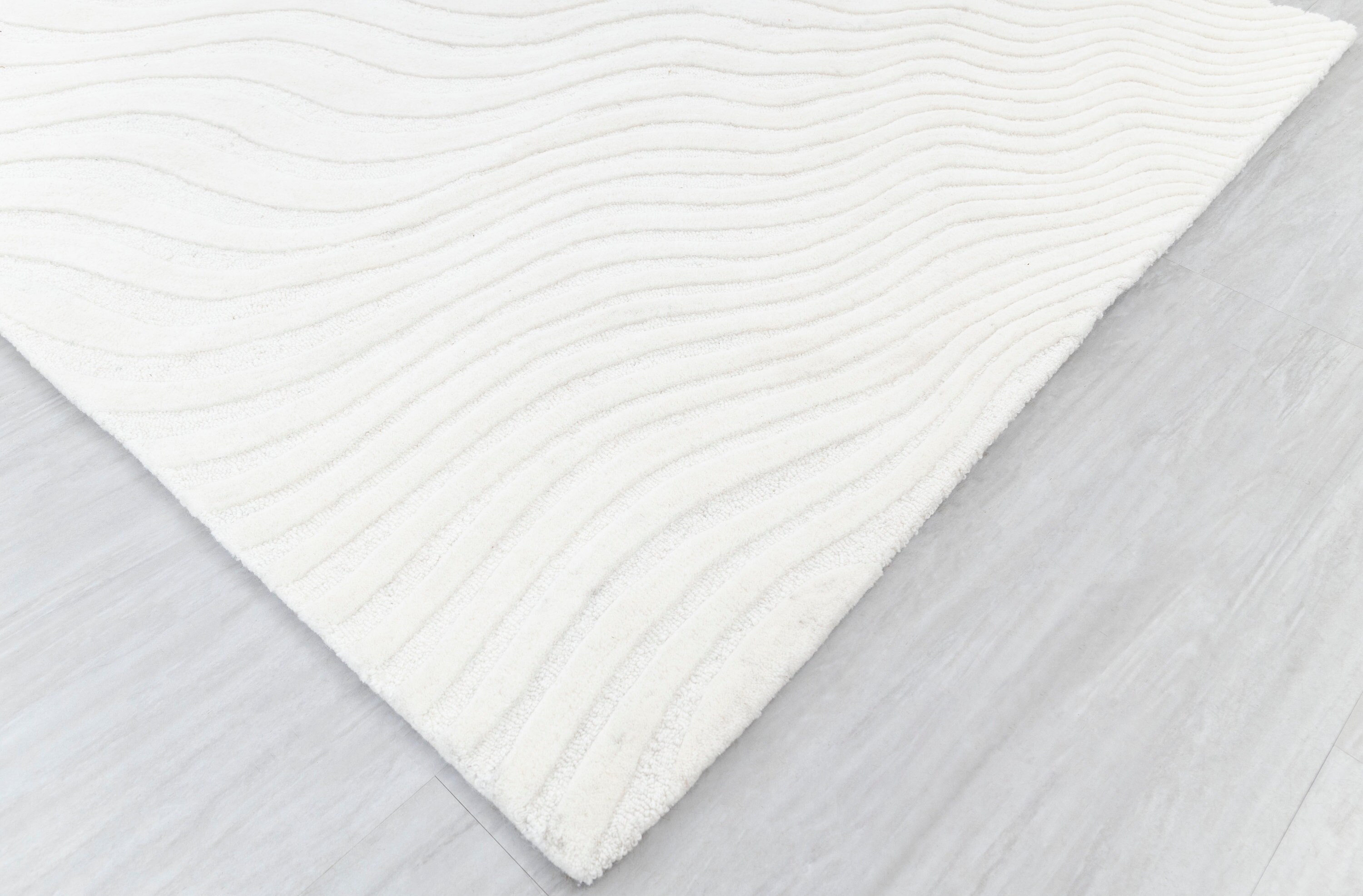 White Geometric Patterned Rug White Geometric Design Home Decor Inspired Hand Woven Boho Wool Hand ...