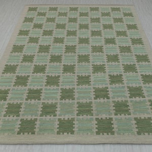 Olive Green Blue Scandinavian Design High Quality Hand Woven Flatweave Kilim Modern Boho Geometric Rug,Customize in Any Size AD-12