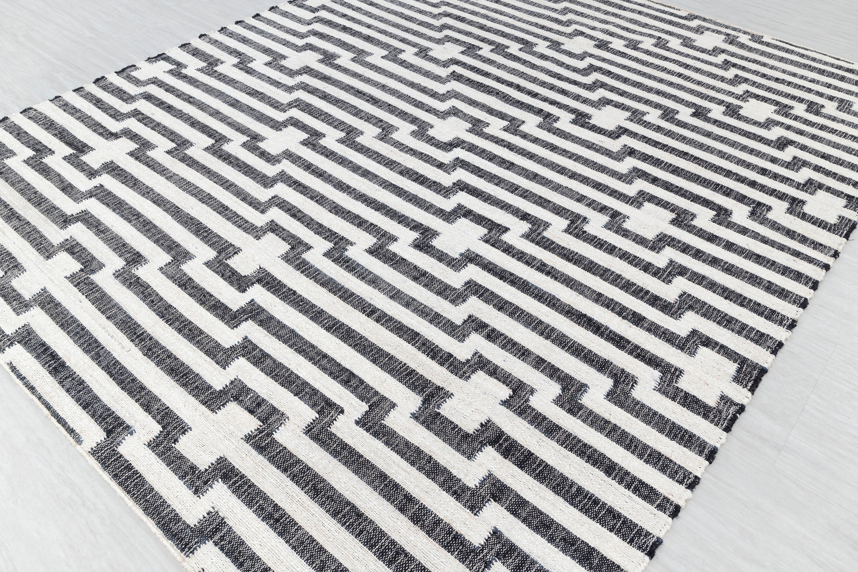 ジュート ホワイト ブラック 幾何学模様 高品質 手織り プレミアム品質