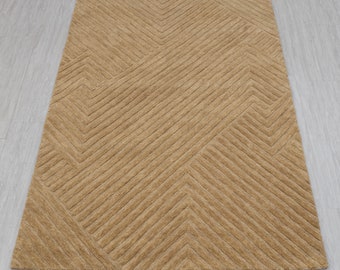 Fine Quality wool Tufted Rugs Geomatric Design G-2680-84 5x7Ft.