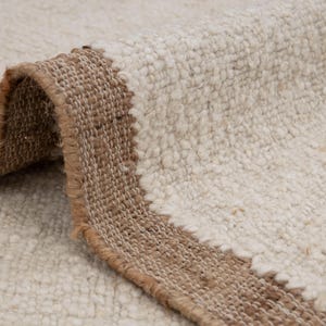 Natürlicher Wollteppich aus Jute, elfenbeinfarben, fest, handgewebt, im Boho-Stil, marokkanischer Boho-Dekor inspiriert - TN-95