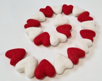 Bright Red and White heart garland, perfect for Valentines day- Tracked UK delivery available