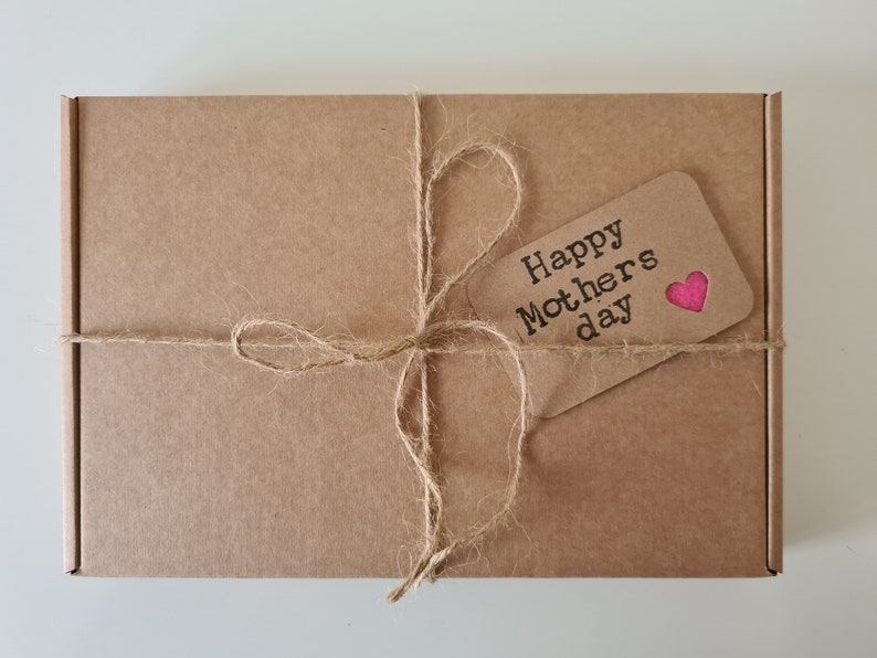 Mothers day gift box Pink