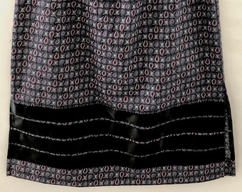 Native American Regalia Traditional PAISLEY PRINT Pow Wow STRAIGHT Style Ribbon Skirt