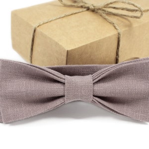 Dusty Mauve bow tie perfect for mauve pink weddings and groomsmen gift
