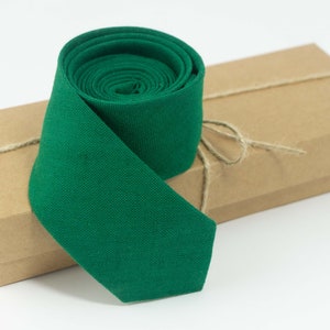 Emerald green necktie |  mens bow ties made from natural linen