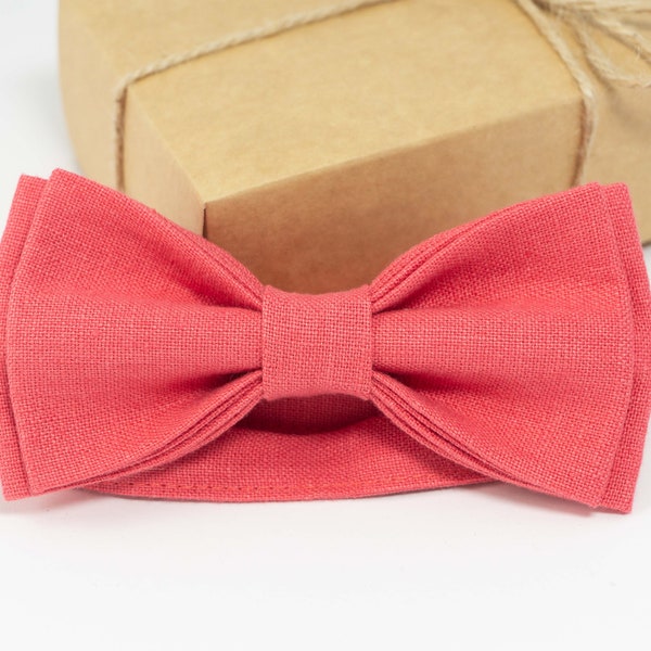Carolina Coral Seersucker Clip On Bow Tie main image 1