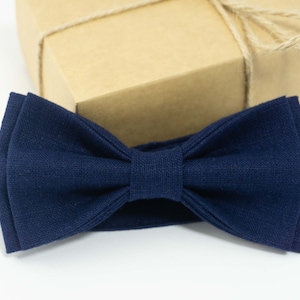 Navy Blue bow tie | groomsmen bow tie, wedding bow tie, linen bowtie, blue bow tie