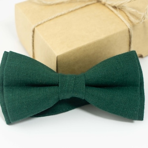 Forest Green Bow Tie | Ideal for Green-Themed Weddings and Men&#39;s Fashion