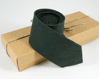 Men's Skinny Necktie: Hunter Green Linen - Slim, Solid Color