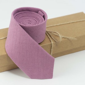 Purple necktie |  mens skinny ties, best mens ties, mens bow, mens wedding ties