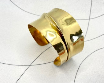 Wide golden open bangle, folded brass cuff bracelet, 3 cm wide bangle, minimalist party vibes bracelet, elegant wrist cuff, gift partner