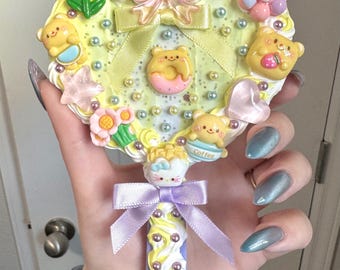 Dekodens Lila und Gelber Taschenspiegel mit Schleifen