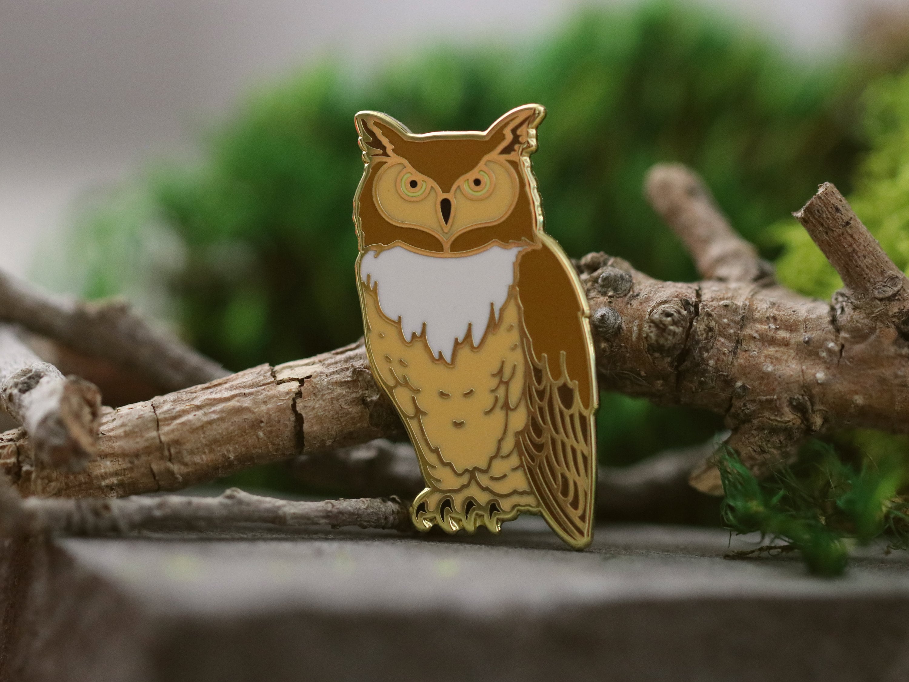 Horned Owl Enamel Pin – Gold-Plated Bird Lapel Pin