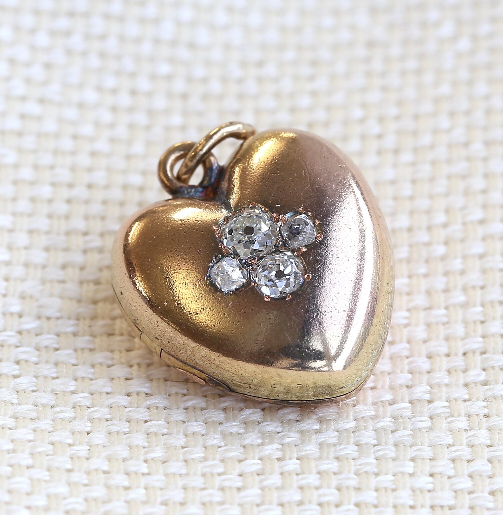 Louis Vuitton Diamond Heart Locket Necklace in 18K W #509516