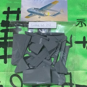 Kit maqueta para montar y pintar - Vehículo militar . Gotha Go 242 - 1/72.