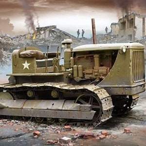 Könnte beinhalten: Ein grüner Militär-Traktor mit einem großen Kettenlaufwerk und einem Stern an der Seite. Der Traktor befindet sich in einer kriegszerstörten Landschaft mit Trümmern und Rauch im Hintergrund.