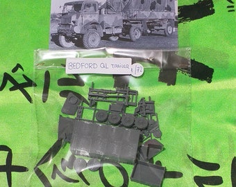 Model kit to assemble and paint - Military vehicle. Bedford Ql Dromedary - 1/72.