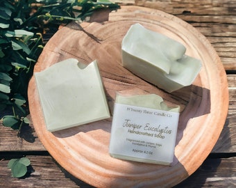 Handcrafted Soap-Juniper Eucalyptus-Artisan Soap-Gift for Her-Gift Idea-Baby Shower Favor-Wedding Favor-Vegan Soap-Bath Soap-Body Soap