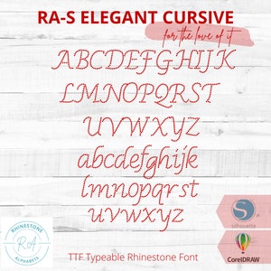 Op de afbeelding: Een rood strass-lettertype alfabet in een cursief stijl. Het lettertype heet "RA-S Elegant Cursive" en wordt beschreven als "TTF Typeable Rhinestone Font". De tekst "for the love of it" is ook in de afbeelding opgenomen.