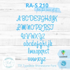Könnte beinhalten: Ein blauer Strass-Schriftalphabet-Satz mit dem Text "RA-S 210 for the love of it" und "TTF Typeable Rhinestone Font".