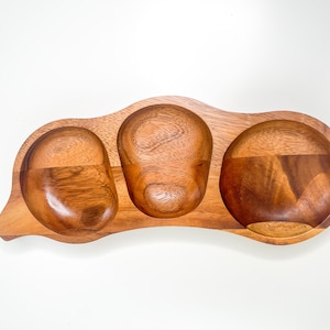 Vintage Bean Shaped Handcrafted Monkey Pod Wooden Tray| MCM Wooden Tray | Vintage Wooden tray | Scandi home decor