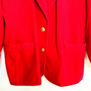 Chic-Pettites Wool and Cashmere Blazer with Gold Buttons Vintage Red Wool Blazer Size: 10 wool Blazer Fall/Winter Blazer image 9