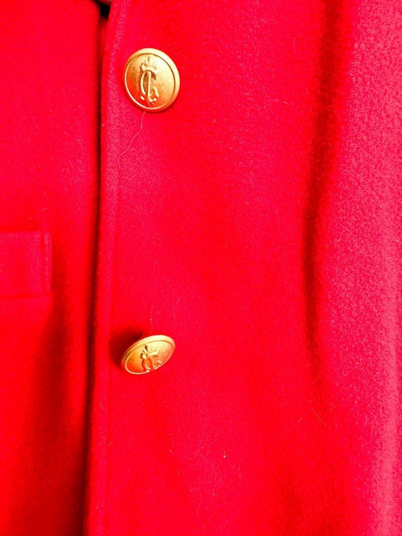 Chic-Pettites Wool and Cashmere Blazer with Gold Buttons Vintage Red Wool Blazer Size: 10 wool Blazer Fall/Winter Blazer image 2