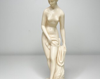 Statuette of a Bathing Figure | Hand carved Statue | Made in Italy