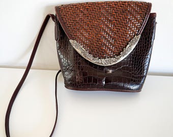 Bolsa de ombro de couro marrom trançado Brighton dos anos 90 |