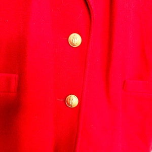 Chic-Pettites Wool and Cashmere Blazer with Gold Buttons Vintage Red Wool Blazer Size: 10 wool Blazer Fall/Winter Blazer image 3