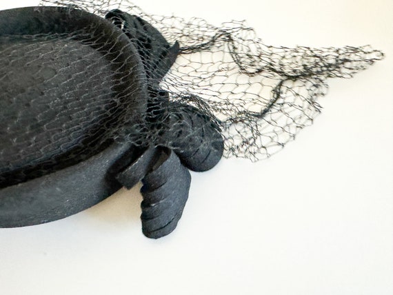 Vintage Fascinator LaVienne Black Fur Hat, 1950’s, Beads, Top‎ Tab Bellini | Accessories | Vintage Fascinator Lavienne Black  main image 2