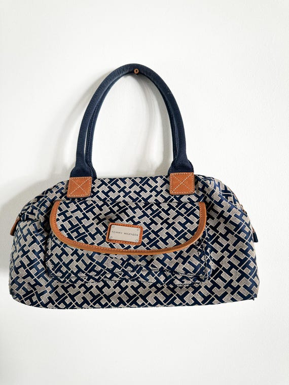 Vintage Tommy Hillfiger Purse | Vintage Tommy Hilfiger  display picture 3