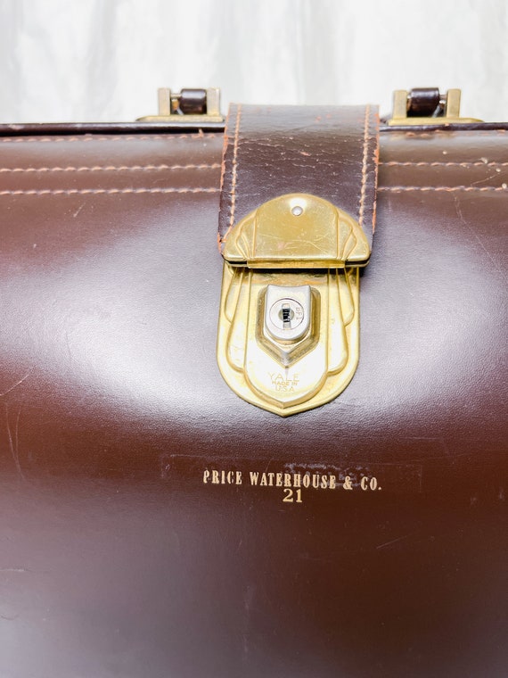 Vintage Price Waterhouse & Co. Leather Case| Brie… - image 3