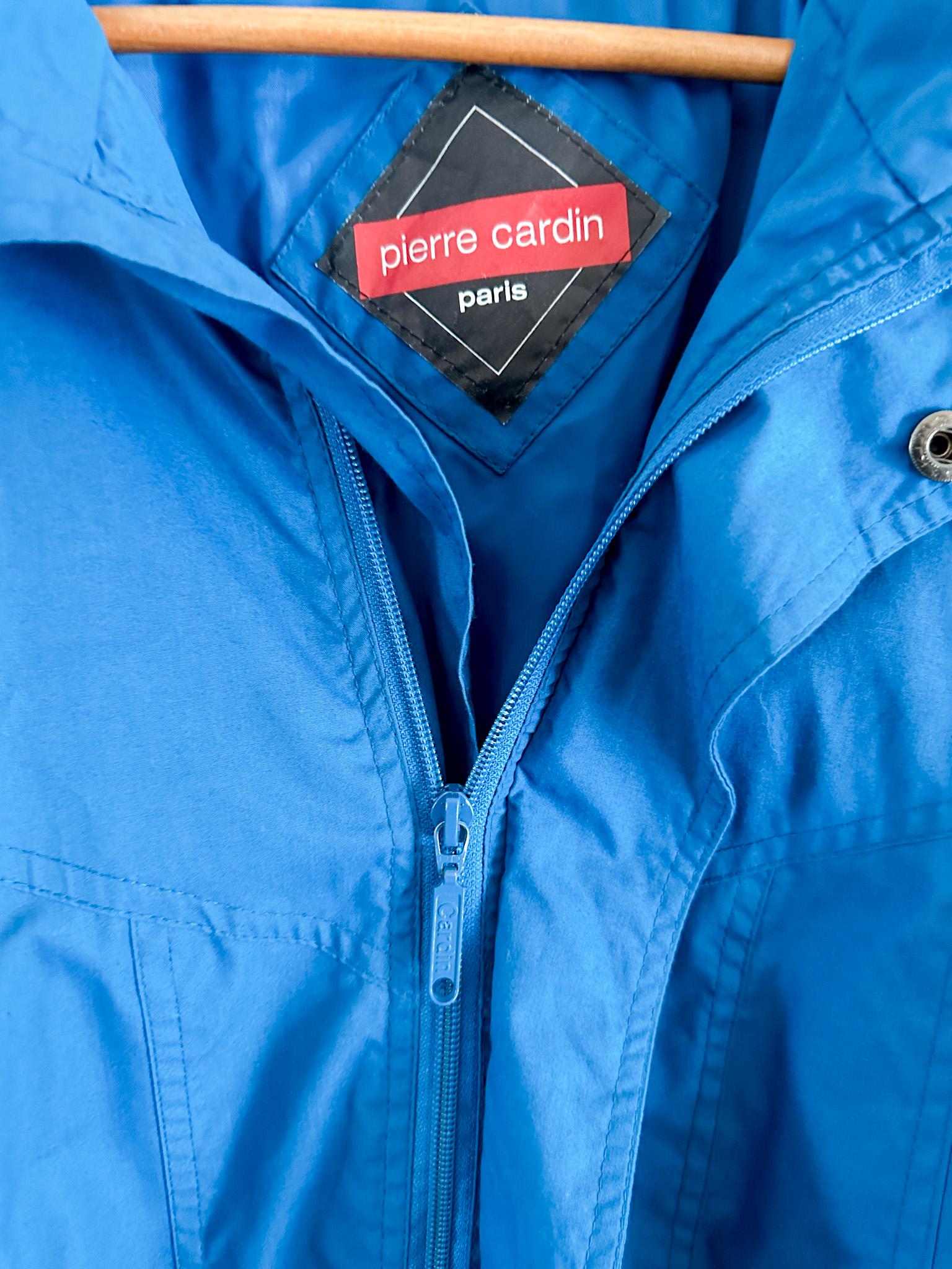 Vintage 90s Pierre Cardin Windbreaker | Electric Blue, Size Large