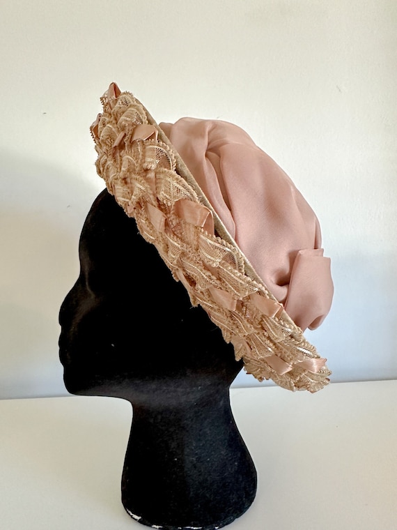 Vintage Dusty Pink Garden Hat with Ruched Fabric … - image 1