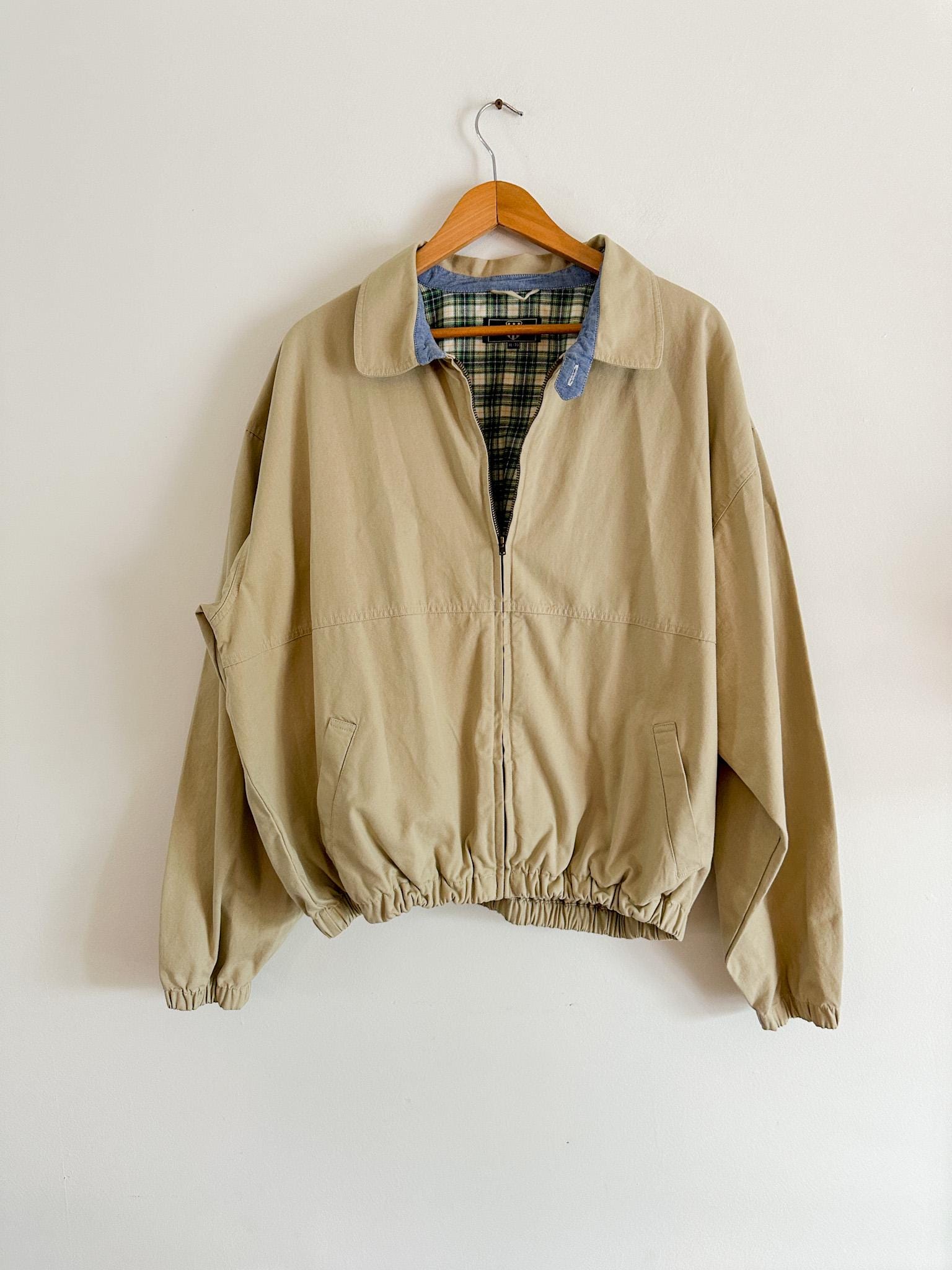 90s Men's Gant Jacket Peached Windcheater Beige With Denim Collar