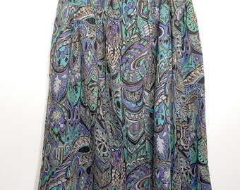 Vintage Dark Floral Printed Skirt Size Large - XTRA Large  | Floral A-Line Skirt |