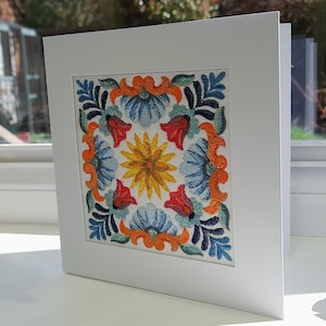 Dahlia Square - Complexe brodé sur du feutre - Carte de voeux