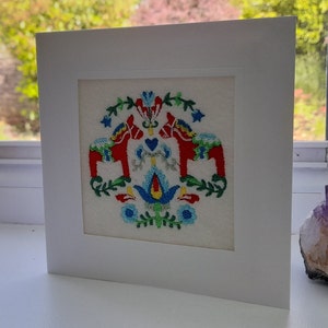 Dala Horses - Broderie complexe sur du feutre - Carte de voeux