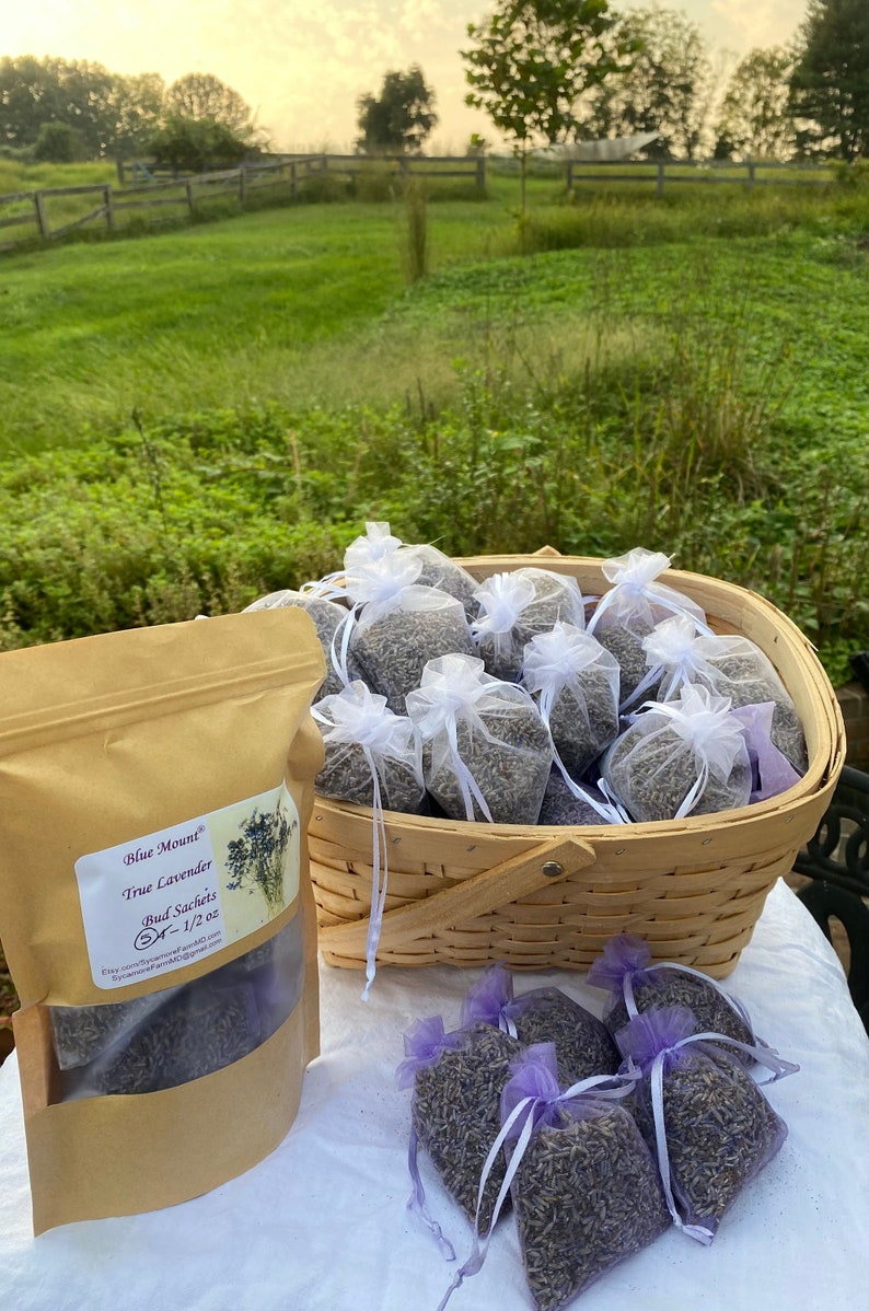 Organza sachets (3.5"x4.5") filled with US farm grown organic lavender buds, for linen, drawers, closets, housewarning, MOther's day, birthday, great also for wedding and bridesmaid favors.  Custom quantities available.