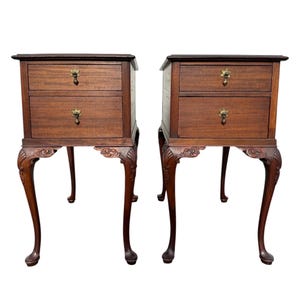 Vintage Queen Anne Nightstands Pair by True Grand Rapids - 2 Drawer, Carved Mahogany Wood, Elegant Cabriole Legs, English Style End Tables