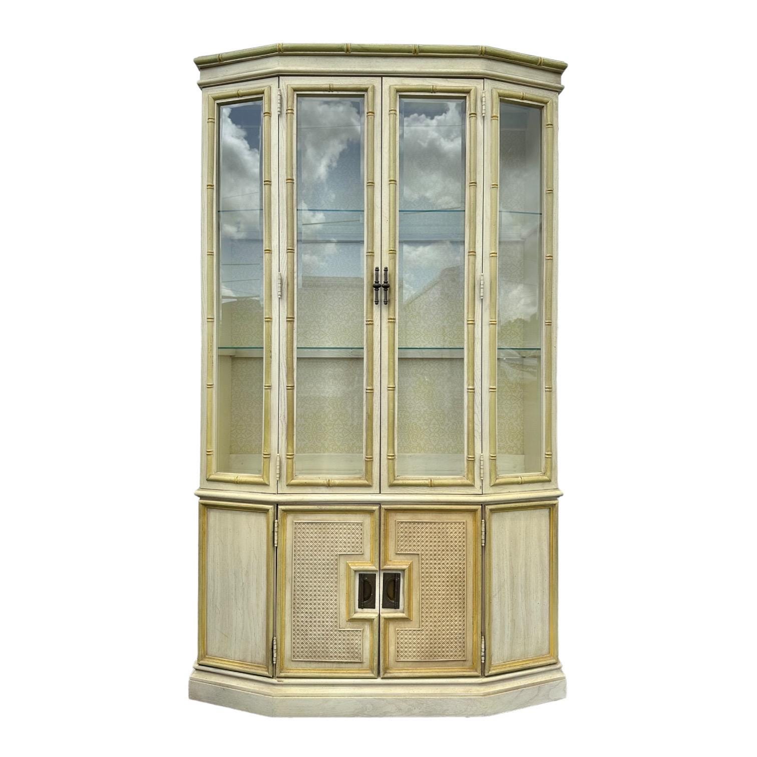 Faux Bamboo China Cabinet by Stanley - Vintage Yellow Lighted