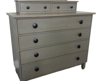 Vintage Lane Dresser Chest of 6 Drawers Painted Greige Gray & Black - Midcentury Solid Wood American Farmhouse Chic Furniture