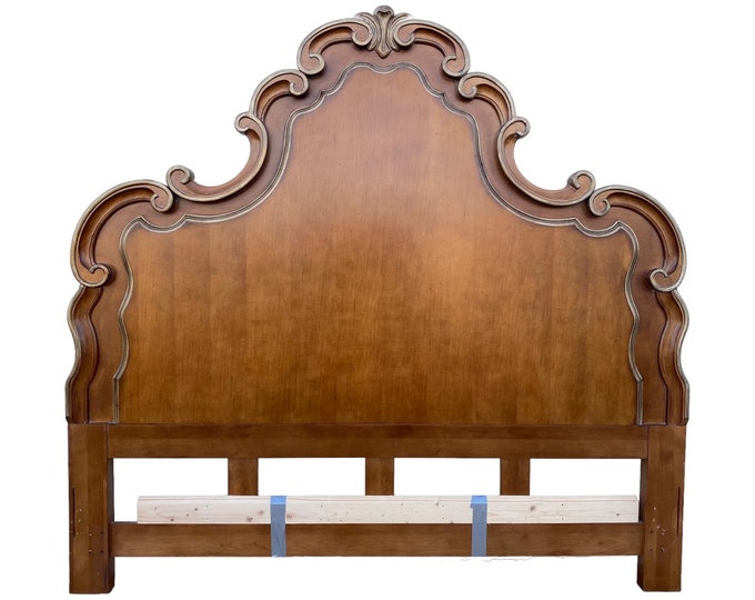 Vintage King Headboard With Elegant Wood Carvings and Gold Details 76