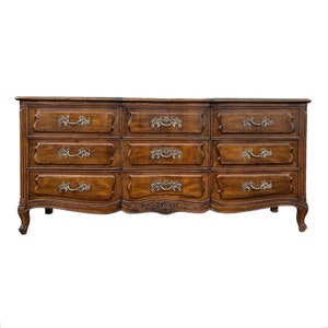 Henredon French Provincial Dresser – 72” Walnut Louis XV Style – 9 Drawer Vintage Villandry Credenza Buffet – Shabby Chic Carved Sideboard